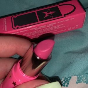 Jeffree Star lip ammunition-Jeffree’s girl